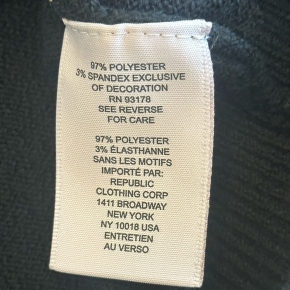 Philosophy | Black V-neck Sweater with Chunky Cream Stitching Details, NWT - Picture 5 of 7